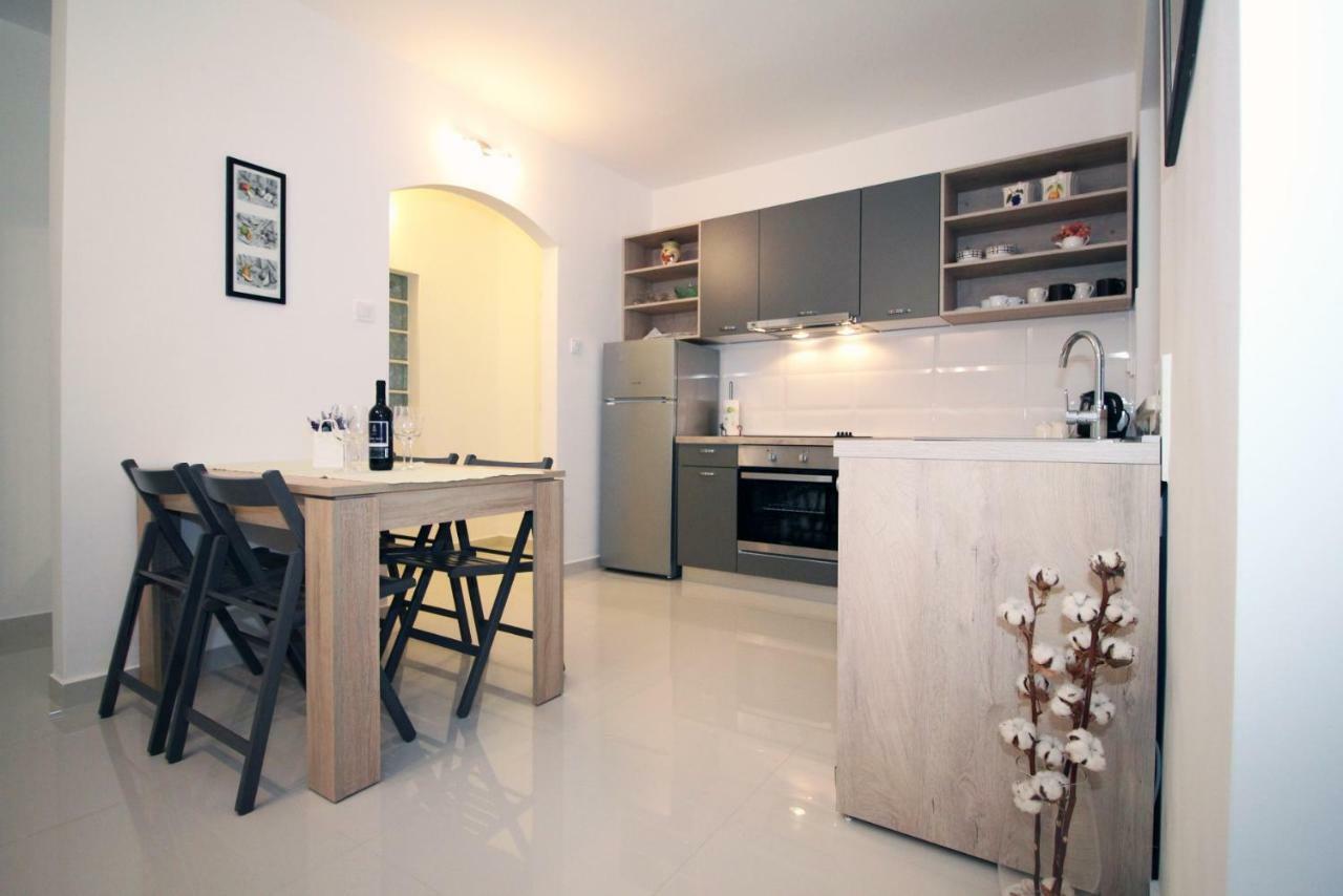 Doleco Apartment Opatija Exteriör bild